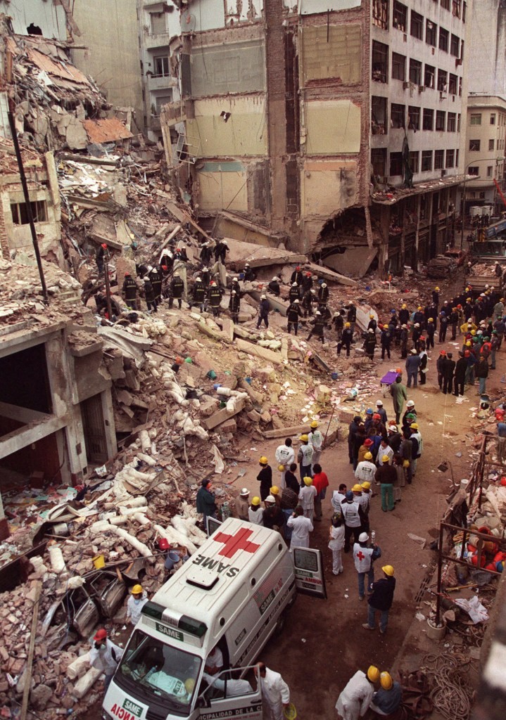 真主党特工被指控参与1994年阿根廷犹太人中心爆炸事件造成85人死亡