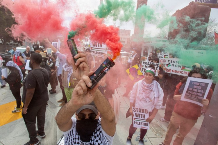 亲巴勒斯坦示威在奥斯卡外造成混乱略微扰乱转播